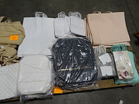 Pallet div geschenkverpakking - afbeelding 1 van  8