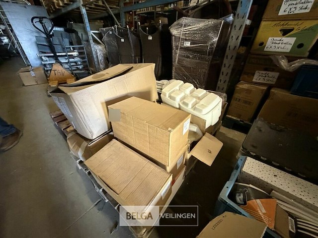 Pallet div keukenmateriaal - afbeelding 4 van  11