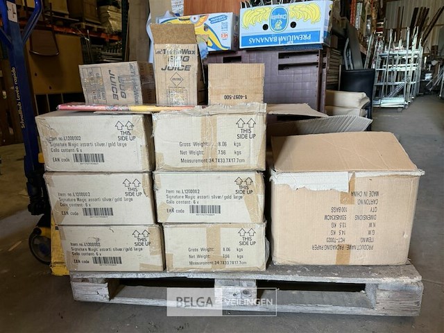 Pallet div relatiegeschenken - afbeelding 1 van  8