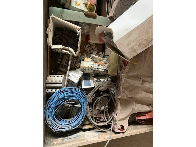 Pallet divers bouw - afbeelding 4 van  5