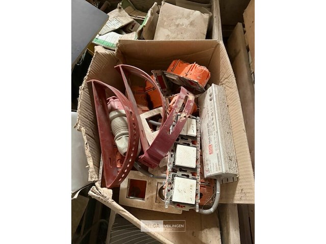 Pallet divers bouw - afbeelding 5 van  5