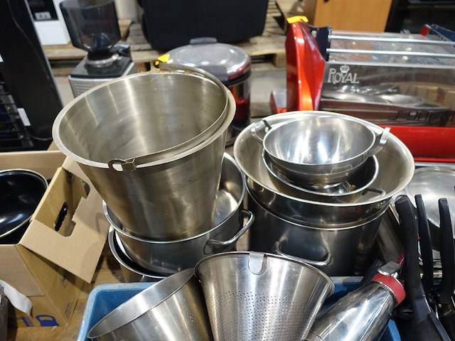 Pallet divers inox kookpotten + pannen - afbeelding 7 van  8