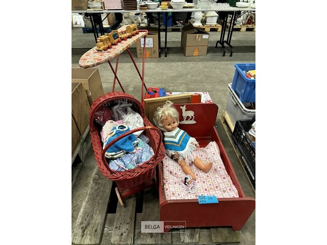 Pallet divers meisjesspeelgoed - afbeelding 1 van  7