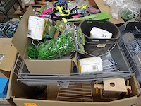 Pallet divers toebehoren dieren - afbeelding 2 van  9