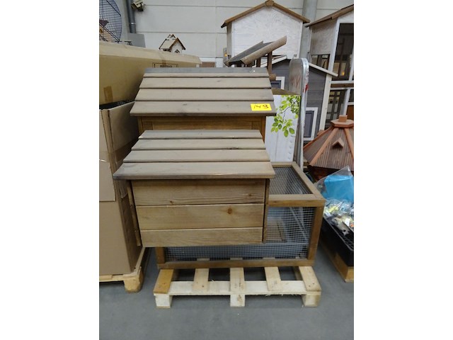 Pallet divers toebehoren dieren - afbeelding 1 van  9