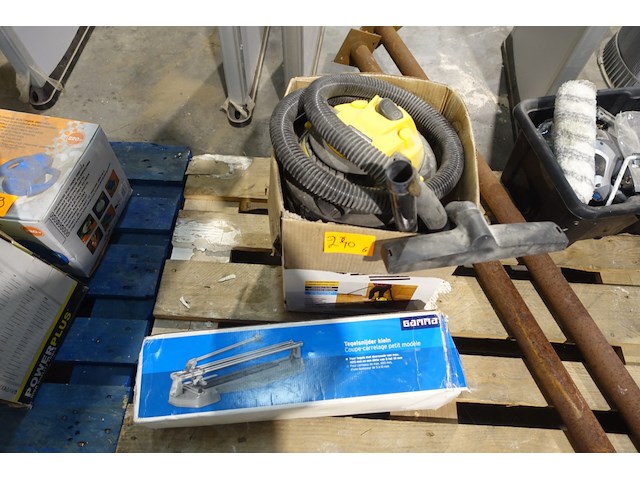 Pallet divers werkmateriaal - afbeelding 1 van  4