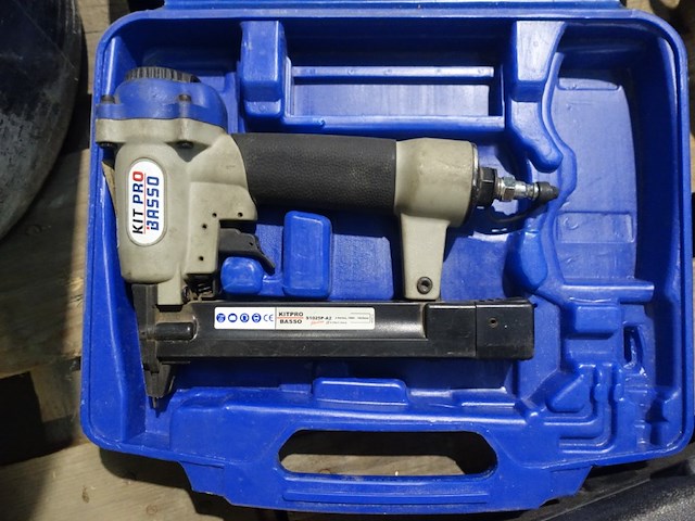 Pallet divers werkmateriaal - afbeelding 2 van  9