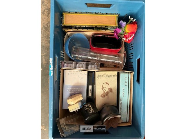 Pallet divers - afbeelding 1 van  6