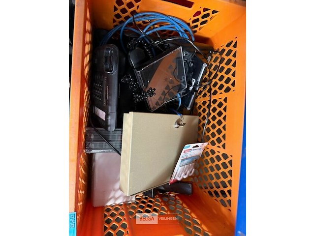 Pallet divers - afbeelding 3 van  6