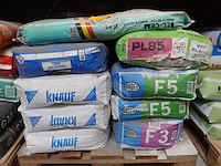 Pallet diverse bouwstoffen - afbeelding 1 van  4