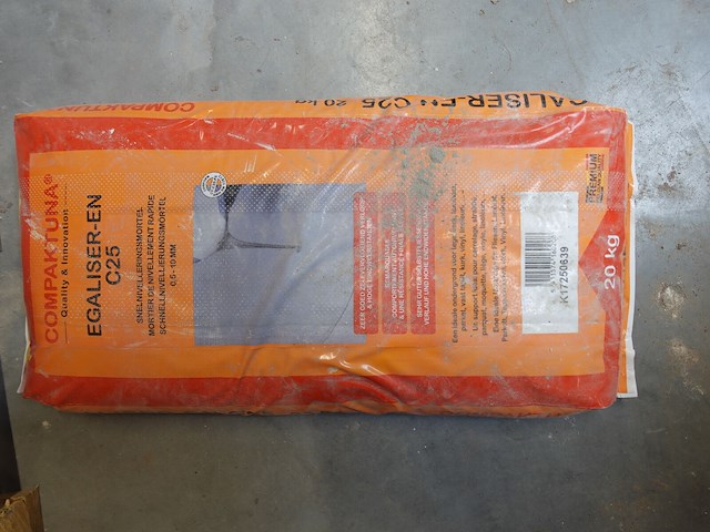 Pallet diverse bouwstoffen - afbeelding 3 van  5