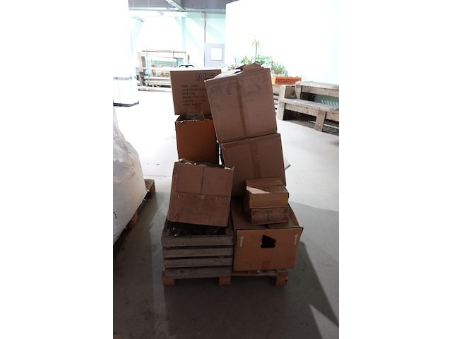Pallet diverse decoratie - afbeelding 2 van  12