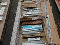 Pallet diverse deur pompen