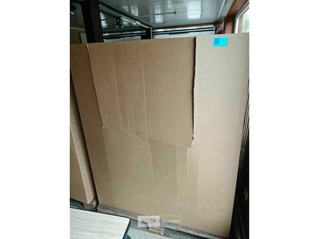 Pallet diverse goederen - afbeelding 11 van  20