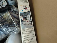 Pallet diverse goederen - afbeelding 24 van  35