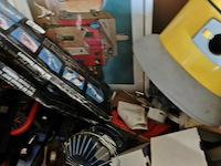 Pallet diverse goederen - afbeelding 34 van  35