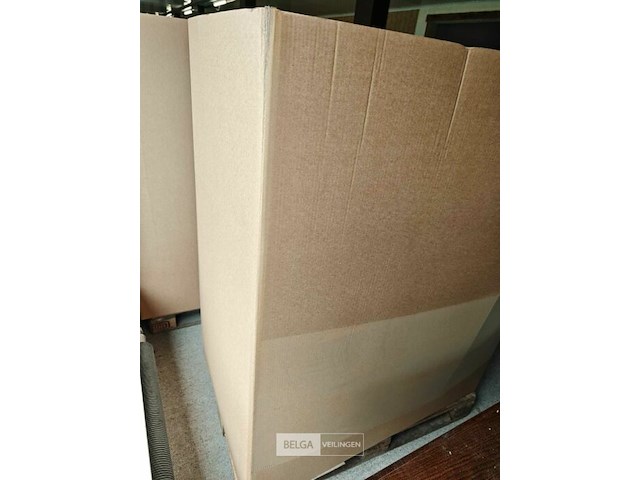 Pallet diverse goederen - afbeelding 31 van  37