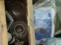 Pallet diverse goederen - afbeelding 33 van  37