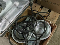 Pallet diverse goederen - afbeelding 3 van  10