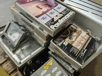 Pallet diverse goederen - afbeelding 9 van  10