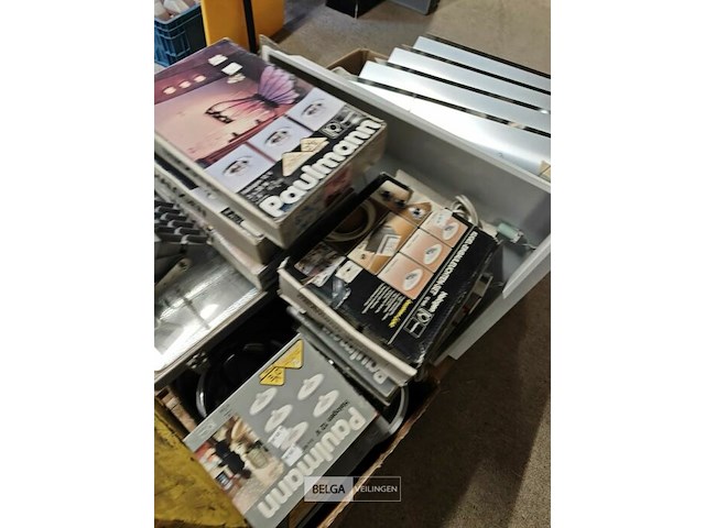 Pallet diverse goederen - afbeelding 10 van  10