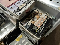 Pallet diverse goederen - afbeelding 10 van  10