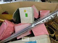 Pallet diverse goederen - afbeelding 21 van  35