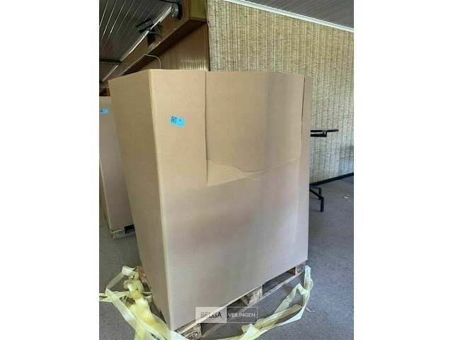 Pallet diverse goederen - afbeelding 30 van  35