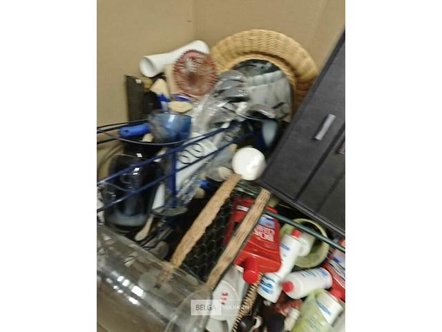 Pallet diverse goederen - afbeelding 9 van  29