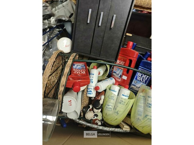 Pallet diverse goederen - afbeelding 10 van  29