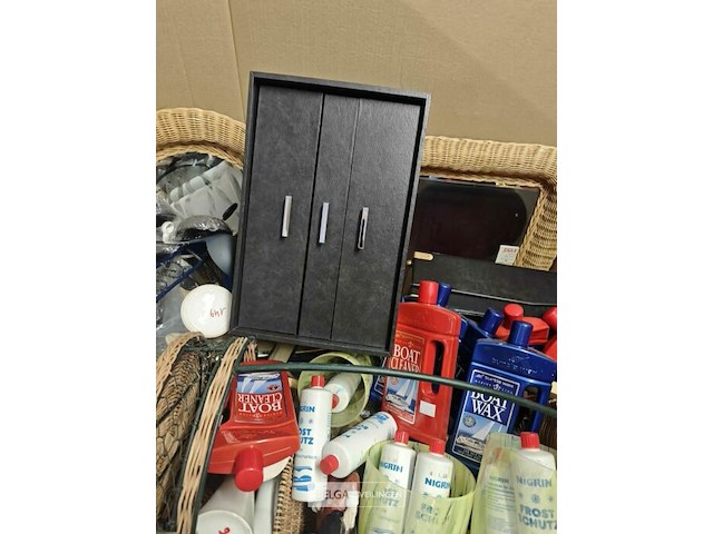 Pallet diverse goederen - afbeelding 11 van  29