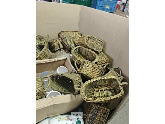 Pallet diverse goederen - afbeelding 19 van  29