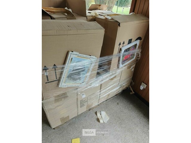Pallet diverse goederen - afbeelding 4 van  14