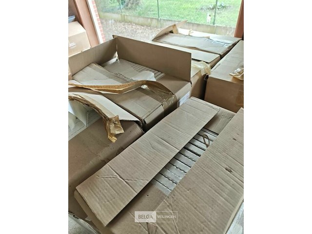 Pallet diverse goederen - afbeelding 9 van  14