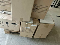 Pallet diverse goederen - afbeelding 2 van  19