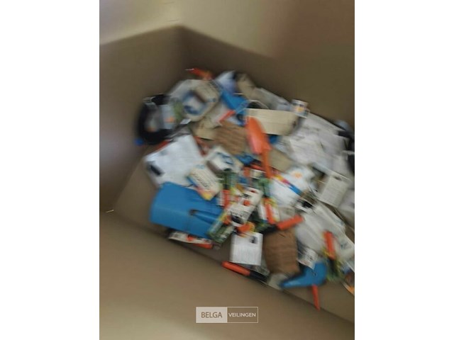 Pallet diverse goederen - afbeelding 20 van  25