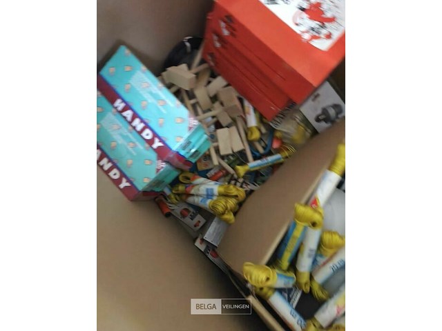Pallet diverse goederen - afbeelding 23 van  25