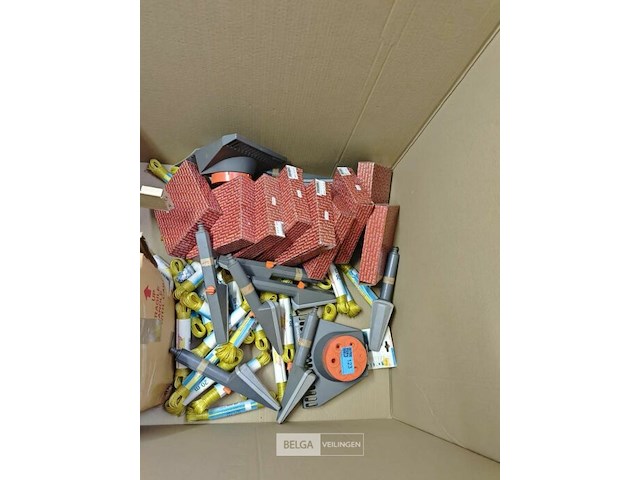 Pallet diverse goederen - afbeelding 8 van  25