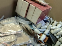 Pallet diverse goederen - afbeelding 10 van  25