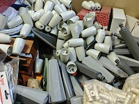 Pallet diverse goederen - afbeelding 11 van  25