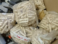 Pallet diverse goederen - afbeelding 13 van  25