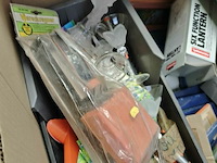 Pallet diverse goederen - afbeelding 25 van  25