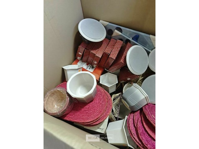 Pallet diverse goederen - afbeelding 6 van  21