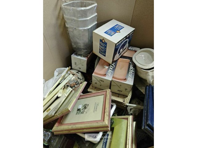 Pallet diverse goederen - afbeelding 9 van  21