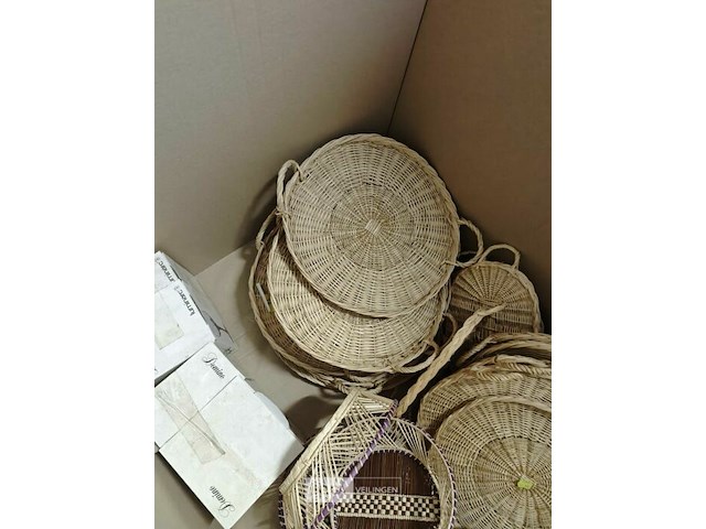 Pallet diverse goederen - afbeelding 16 van  21