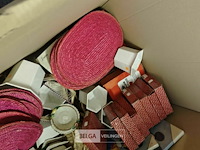 Pallet diverse goederen - afbeelding 19 van  21