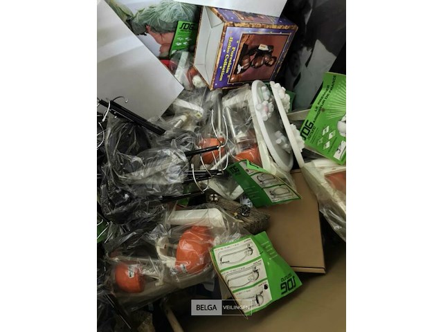 Pallet diverse goederen - afbeelding 3 van  34