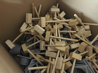 Pallet diverse goederen - afbeelding 32 van  34