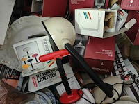 Pallet diverse goederen - afbeelding 4 van  19