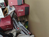 Pallet diverse goederen - afbeelding 5 van  19